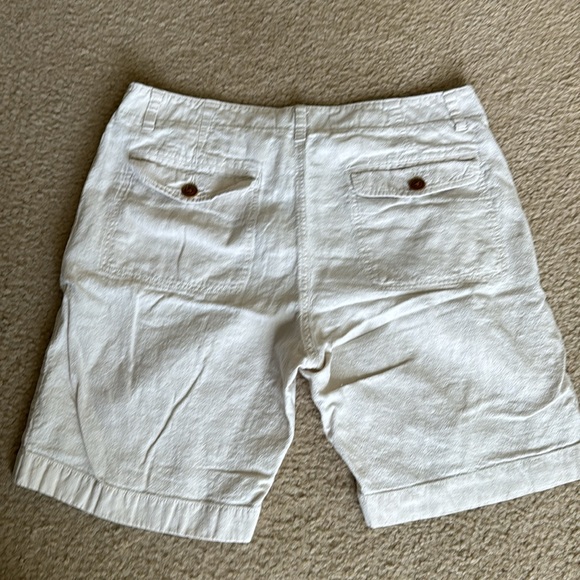 Men’s J Crew Linen Blend Shorts - Size 34 - Picture 2 of 4